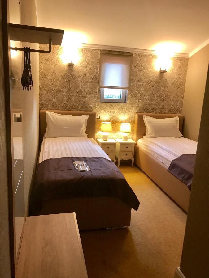 Vila 18 Hotel Boutique Bucharest Luaran gambar