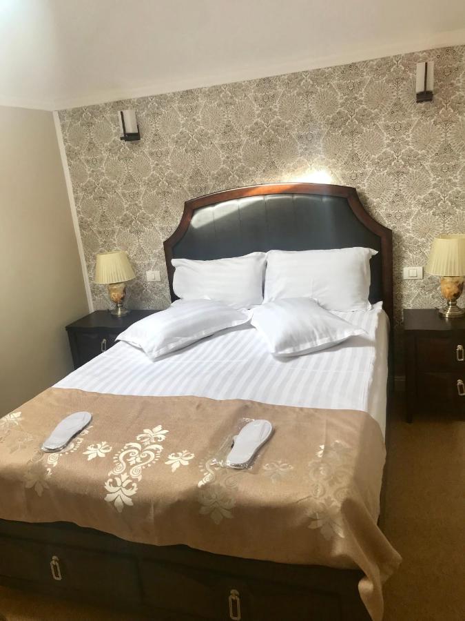 Vila 18 Hotel Boutique Bucharest Luaran gambar