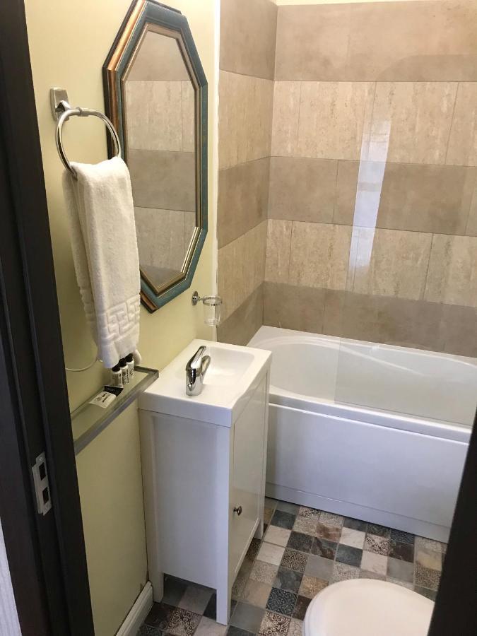 Vila 18 Hotel Boutique Bucharest Luaran gambar