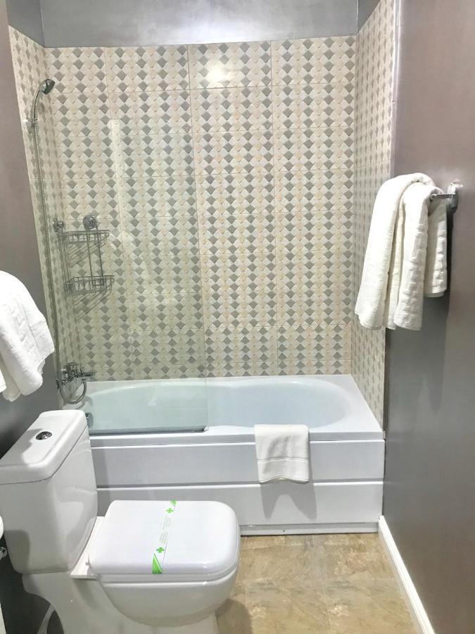 Vila 18 Hotel Boutique Bucharest Luaran gambar