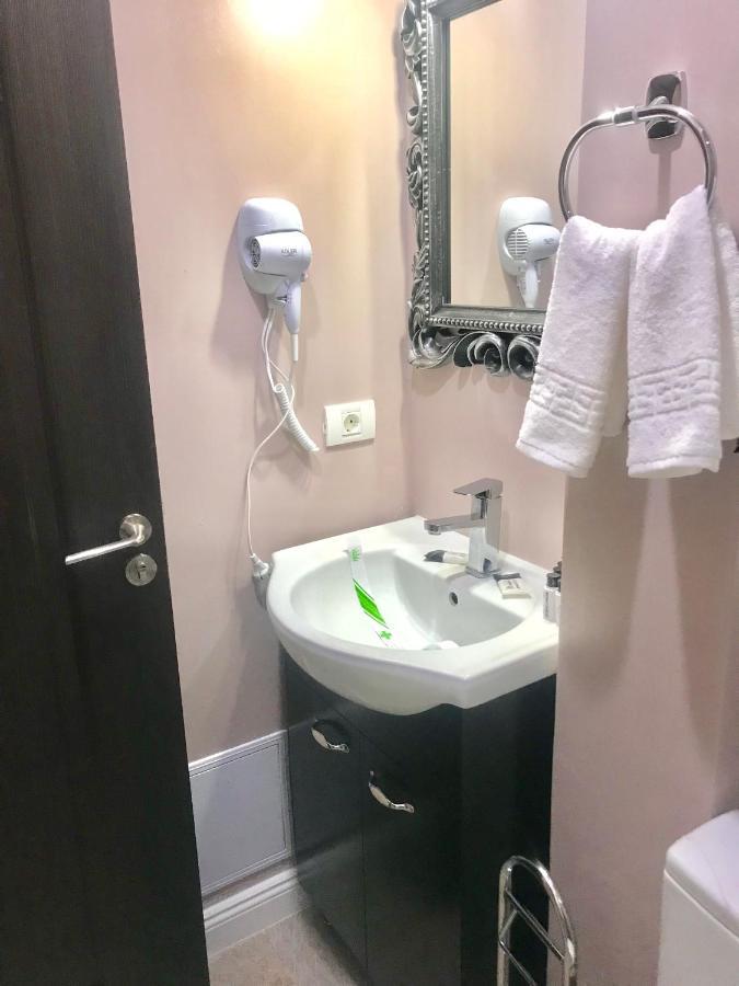 Vila 18 Hotel Boutique Bucharest Luaran gambar