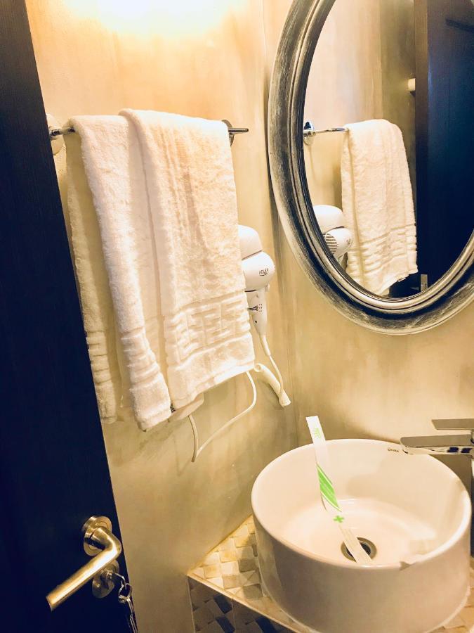Vila 18 Hotel Boutique Bucharest Luaran gambar